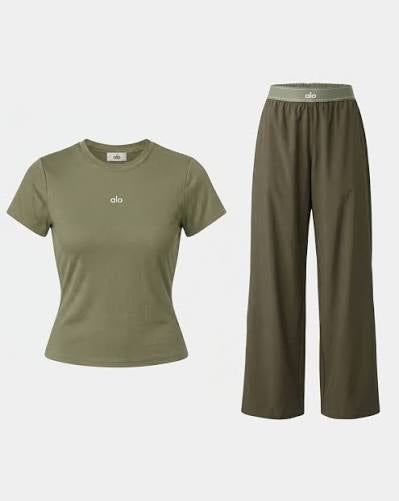 Alo Yoga Suit Up Set