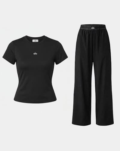 Alo Yoga Suit Up Set