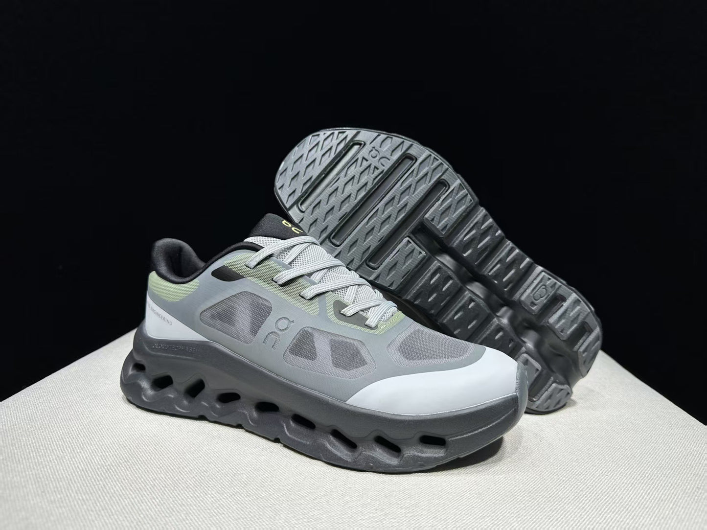 Cross-border Running Cloudtilt Remix Cushioning Lightweight Running Casual Shoes Couple Sneakers