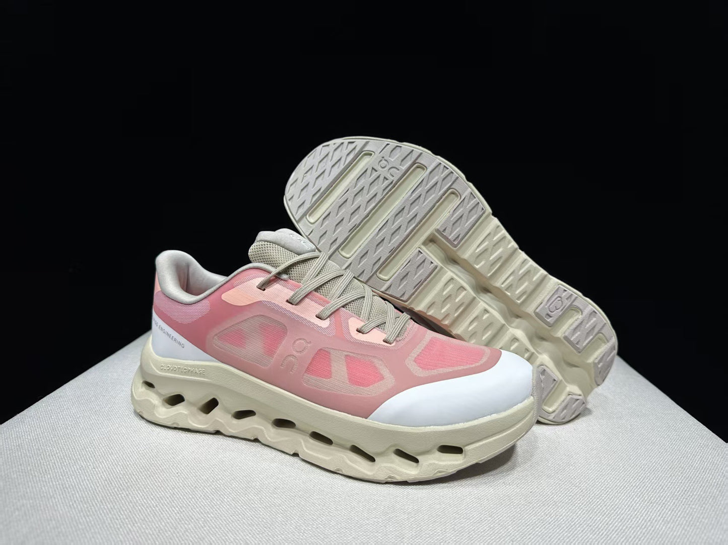 Cross-border Running Cloudtilt Remix Cushioning Lightweight Running Casual Shoes Couple Sneakers