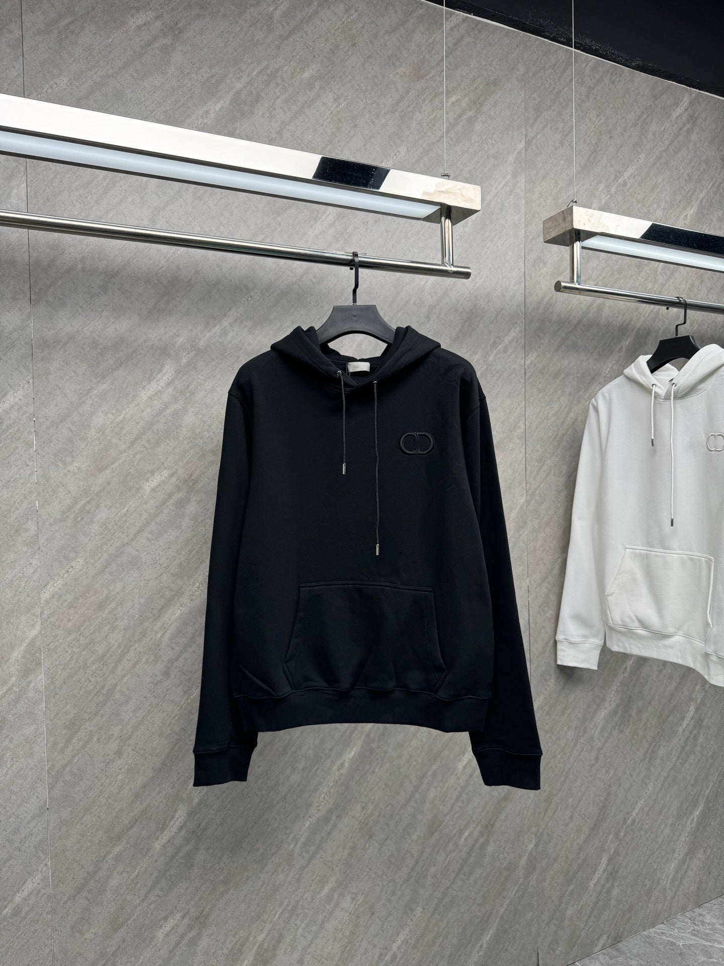 [Ceiling After-sales Support] Real Shot Classic CD Embroidered High-Edition Hooded Fleece-Lined Sweatshirt, Unisex (Copie 6)