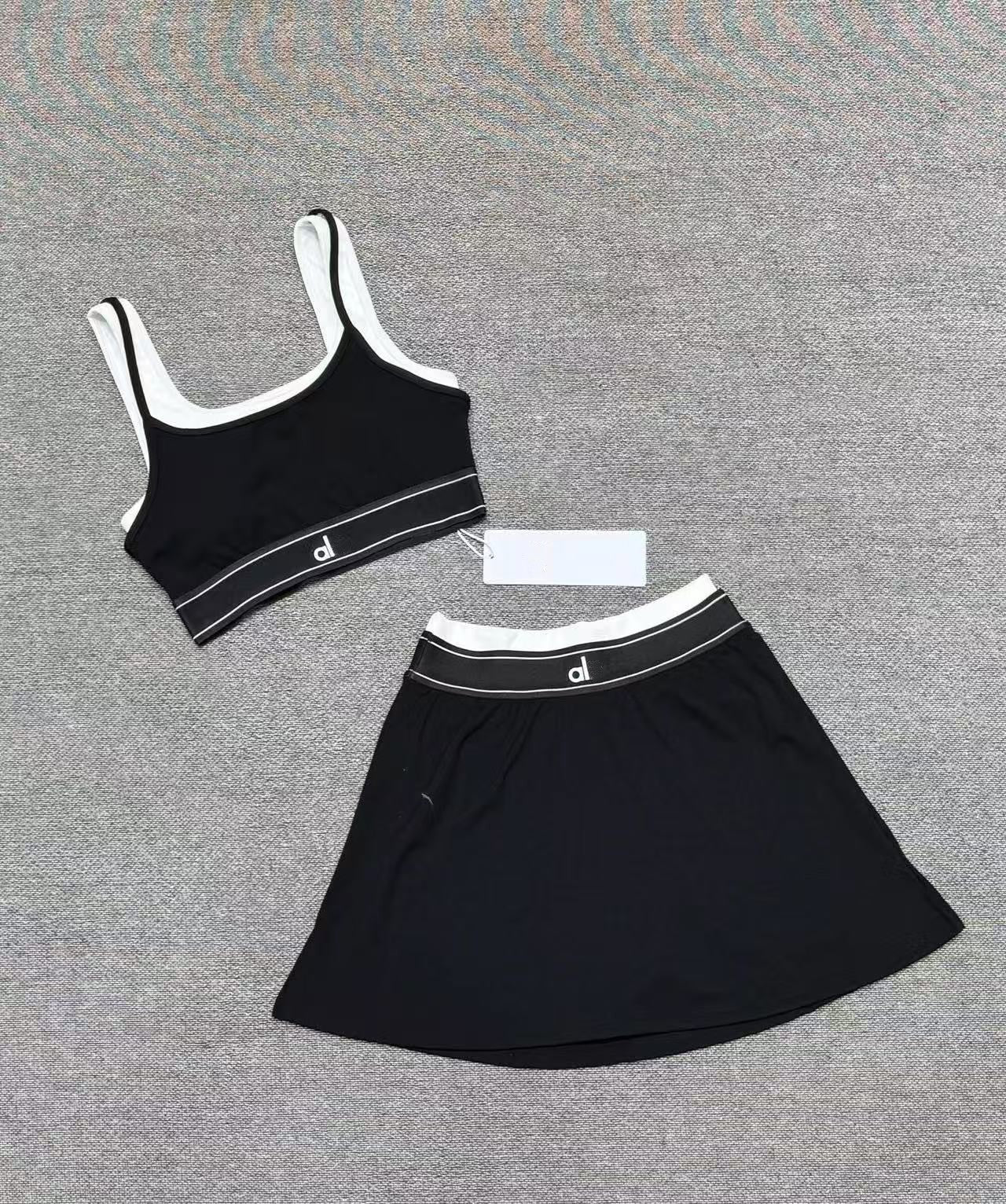 Cross-border yoga tank top short skirt set, fitness sports running with bra pads, bra, fake two-piece yoga suit