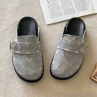 Summer new Louis letter slippers, sandals, women's outerwear, thick-soled outerwear, couple's closed-toe half-slippers (Copie 2)