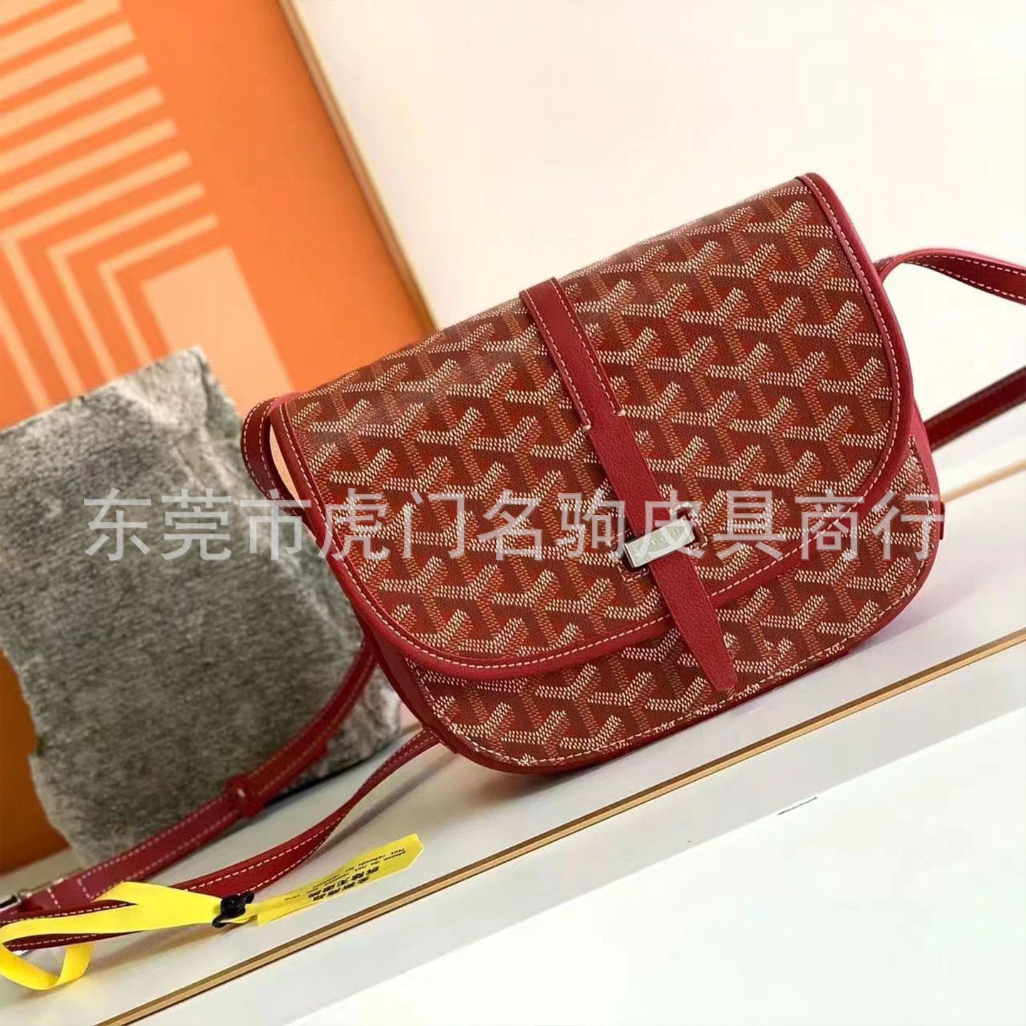 Saddle bag, dogtooth small bag, messenger bag, street fashion, versatile, single-buckle canvas print, unisex bag