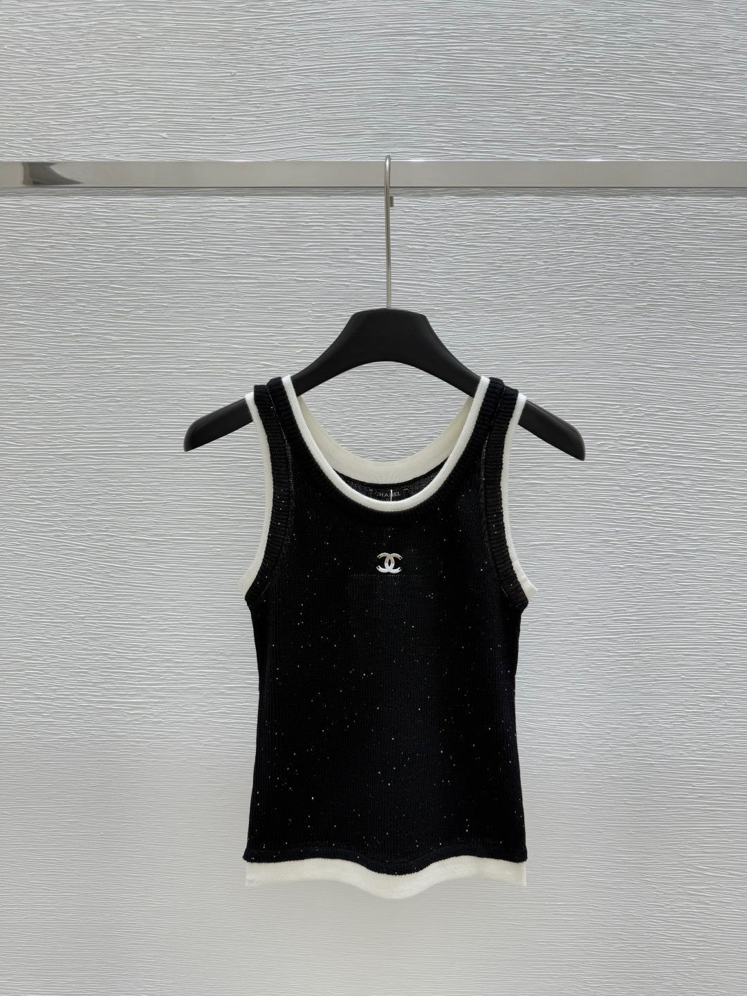 2025 new high luxury beaded gauze women's vest top fashionable and versatile, fine wool small fragrance