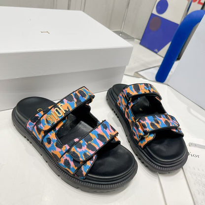 D's new 2025 summer alphabet Velcro slippers women's platform one-line sandals casual flat beach shoes