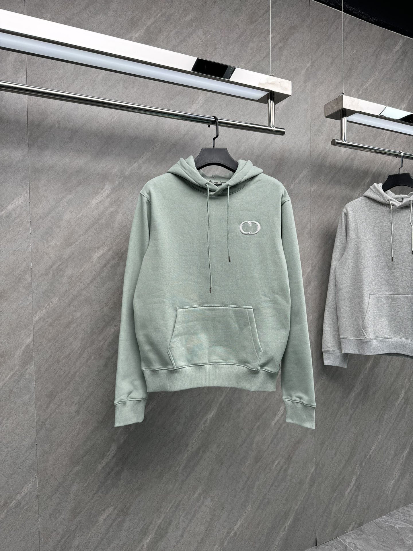 [Ceiling After-sales Support] Real Shot Classic CD Embroidered High-Edition Hooded Fleece-Lined Sweatshirt, Unisex (Copie 6)