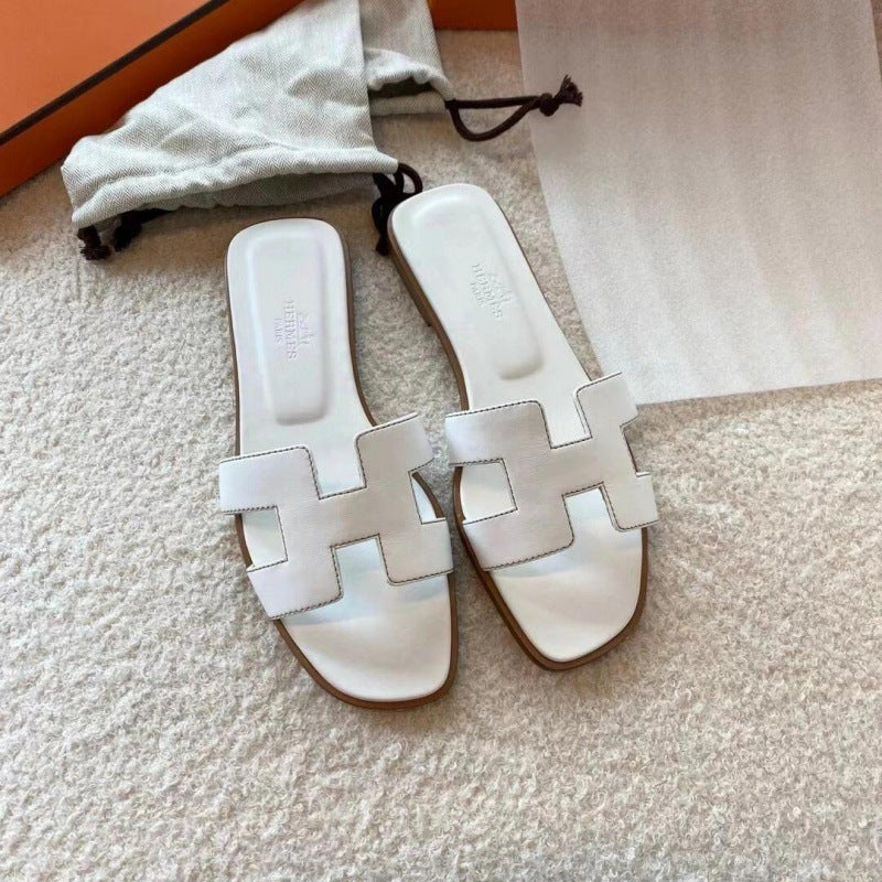 2026 new H slippers women's fashion wears leather sandals, rhinestones, versatile flat beach sandals, slippers