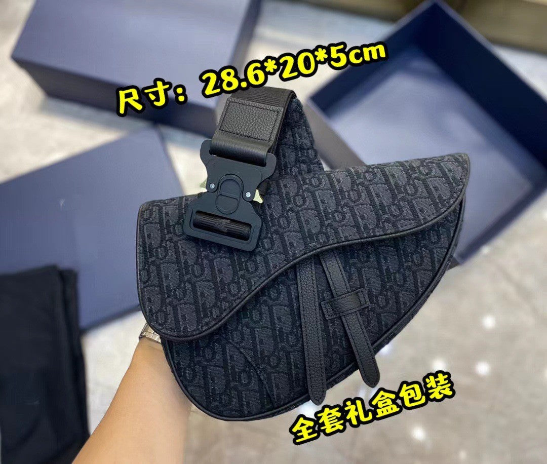 New men's chest bag, saddle bag, canvas embroidery, jacquard trend, cross bag, casual crossbody bag, men's and women's couple's waist bag