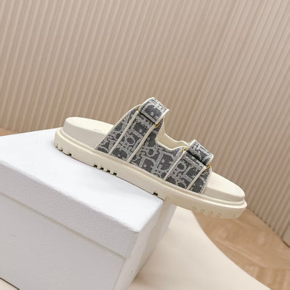 D's new 2025 summer alphabet Velcro slippers women's platform one-line sandals casual flat beach shoes
