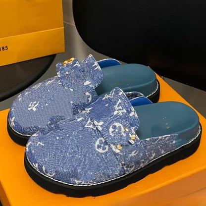 Summer new Louis letter slippers, sandals, women's outerwear, thick-soled outerwear, couple's closed-toe half-slippers (Copie 2)