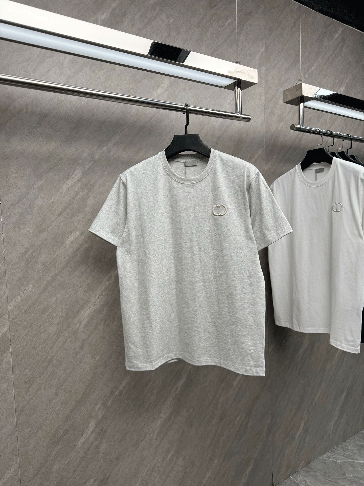 [Ceiling Support After-sales] Real shot classic CD letter embroidery high gram weight 320g round neck short sleeves