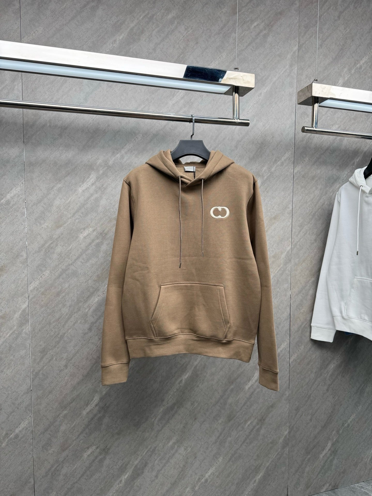 [Ceiling After-sales Support] Real Shot Classic CD Embroidered High-Edition Hooded Fleece-Lined Sweatshirt, Unisex (Copie 6)
