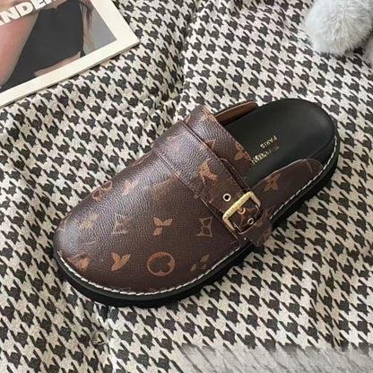 Summer new Louis letter slippers, sandals, women's outerwear, thick-soled outerwear, couple's closed-toe half-slippers (Copie 2)