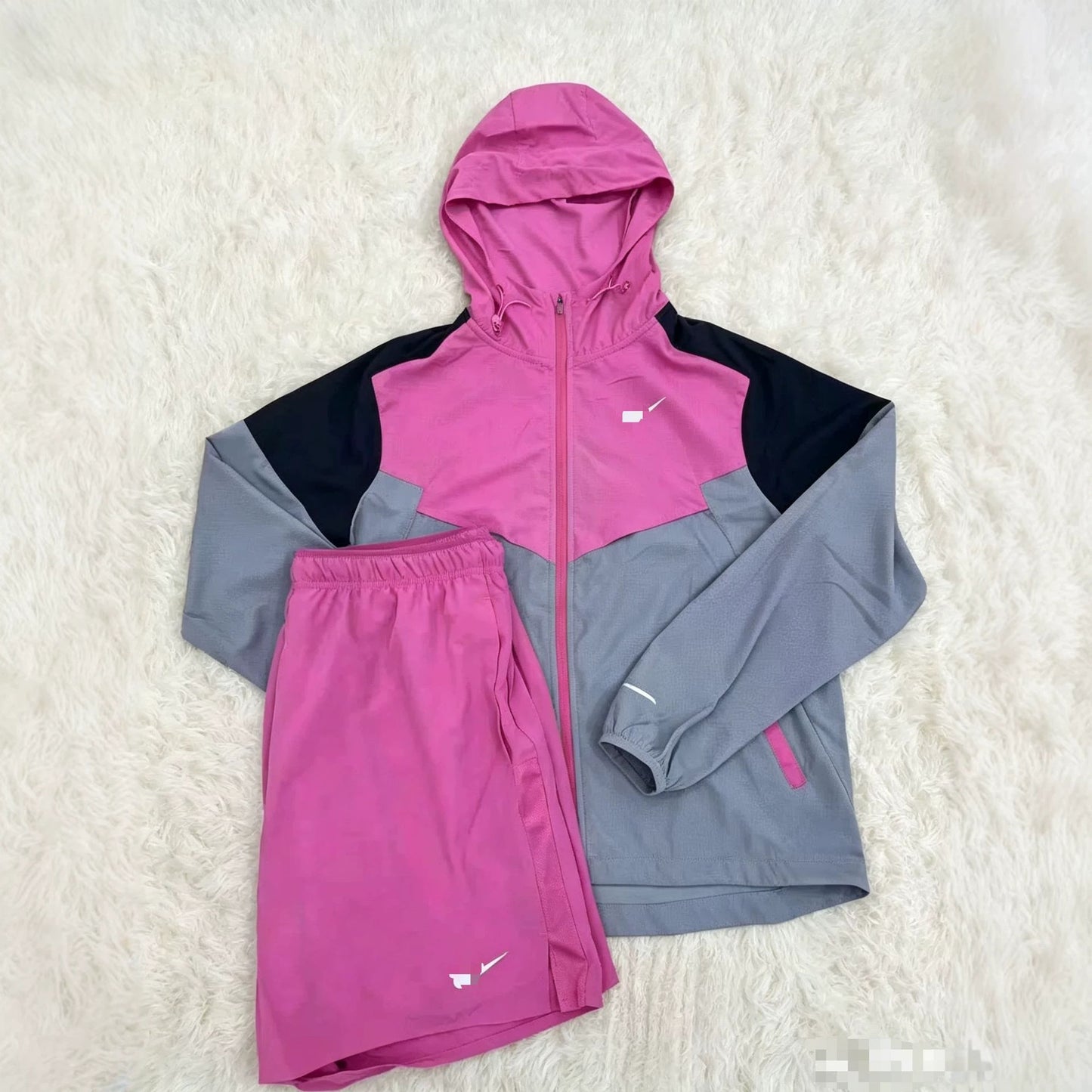 2025 New Upgraded Sports Breathable Color-Block Jacket, Independent Station Amazon Hiking Set, Casual Quick-Dry