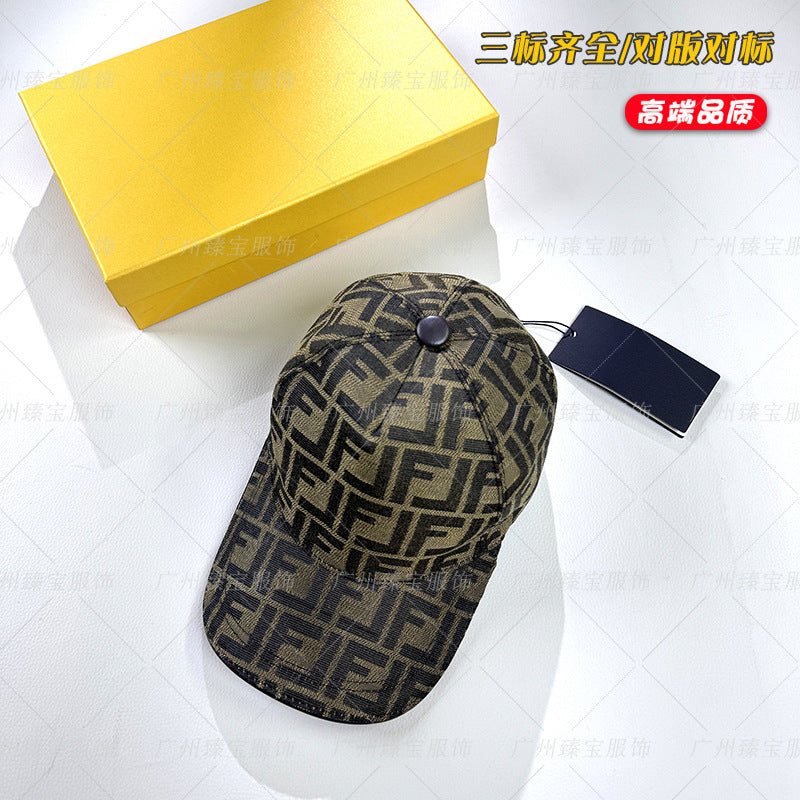 The high-end version of the F family is a popular classic old flower canvas baseball cap, a cap, a sunscreen, a sunshade, a small face, and a small male and female style