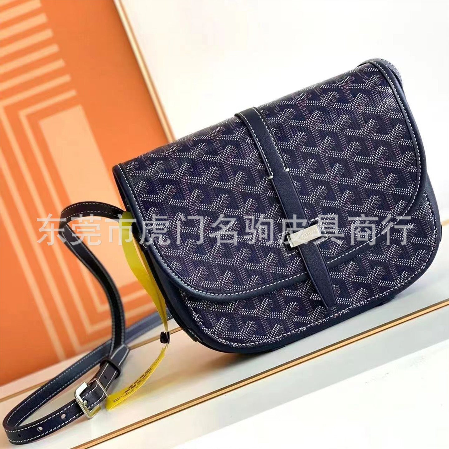 Saddle bag, dogtooth small bag, messenger bag, street fashion, versatile, single-buckle canvas print, unisex bag