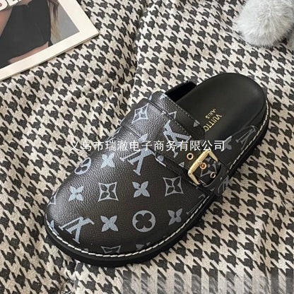 Summer new Louis letter slippers, sandals, women's outerwear, thick-soled outerwear, couple's closed-toe half-slippers (Copie 2)