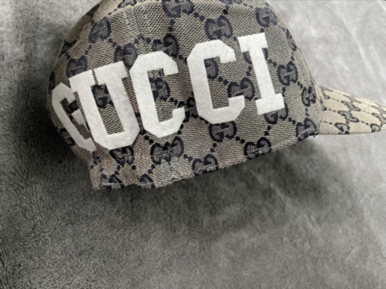 G Classic G Letter Comfort Baseball Cap