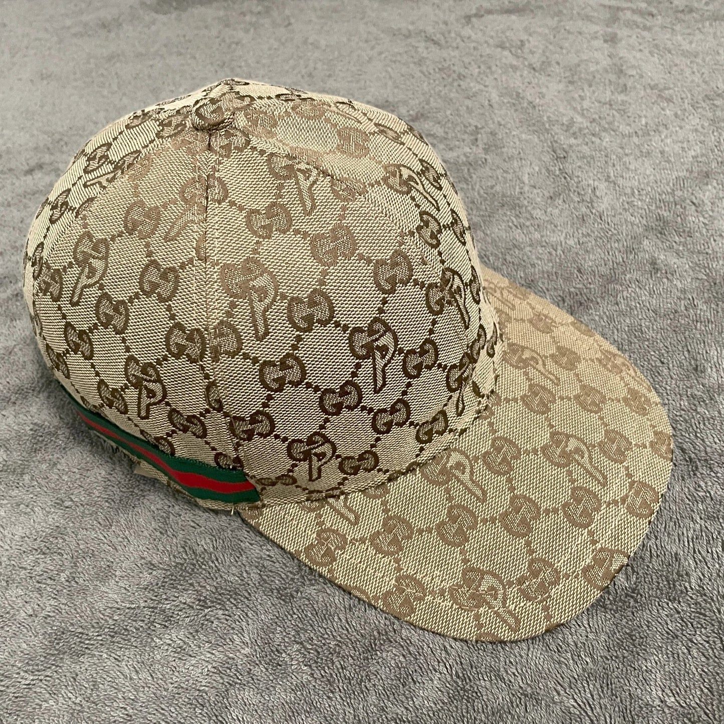 G family ** printed trendy peaked hat sun hat men's and women's fashion items