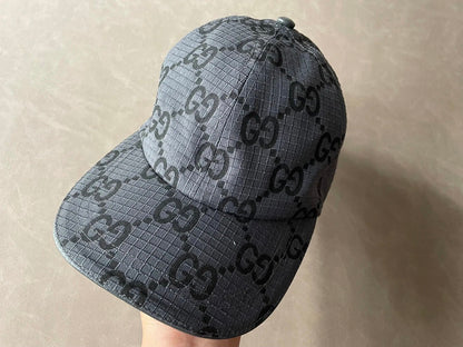 G brand letter logo decoration, recycled polyester fiber, viscose fiber, wood pulp, bio-based polyurethane, baseball cap, men's style, gray