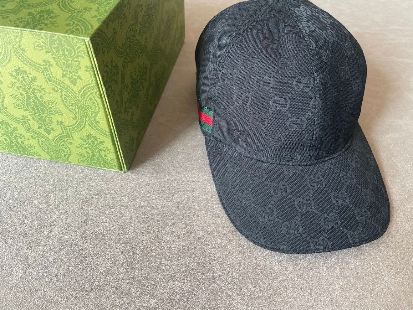 G brand double G print baseball cap men's black style